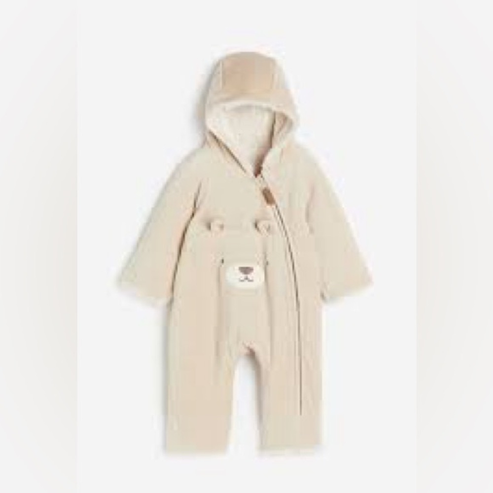 H&M Teddy Bear Bunting